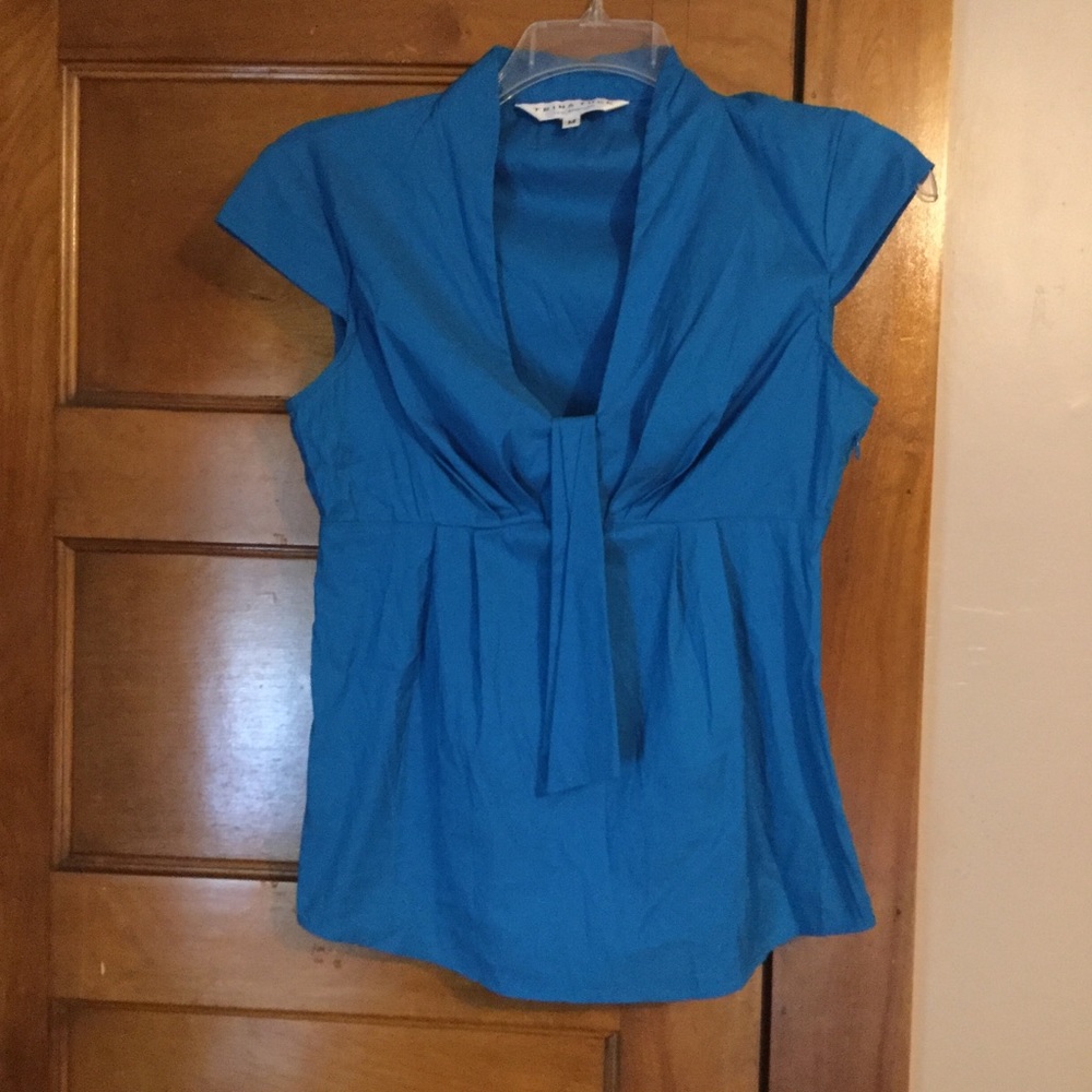 Trina Turk Blue Dress Top.     C008